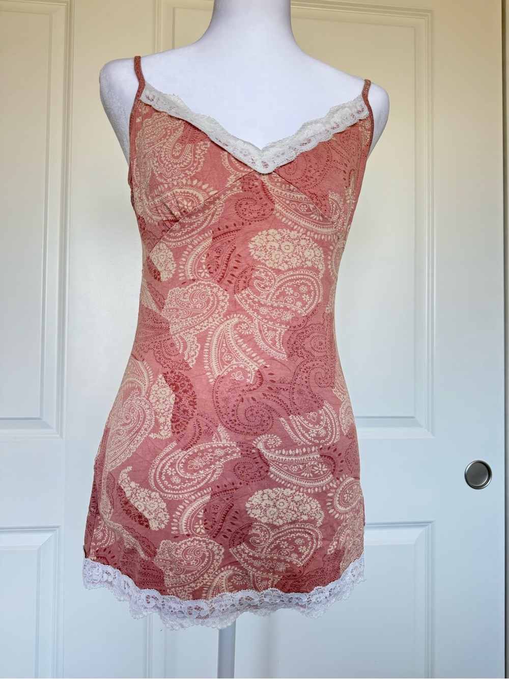 Pink euro floral tank top
